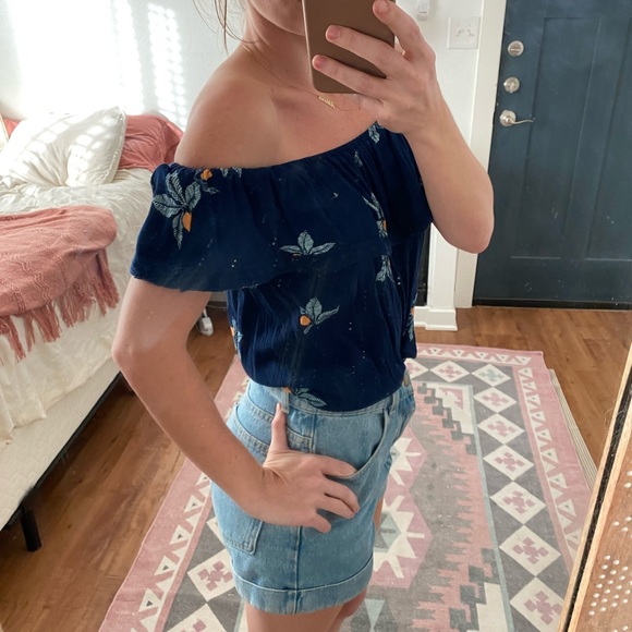 Mossimo Floral Off The Shoulder Top - Picture 10 of 12